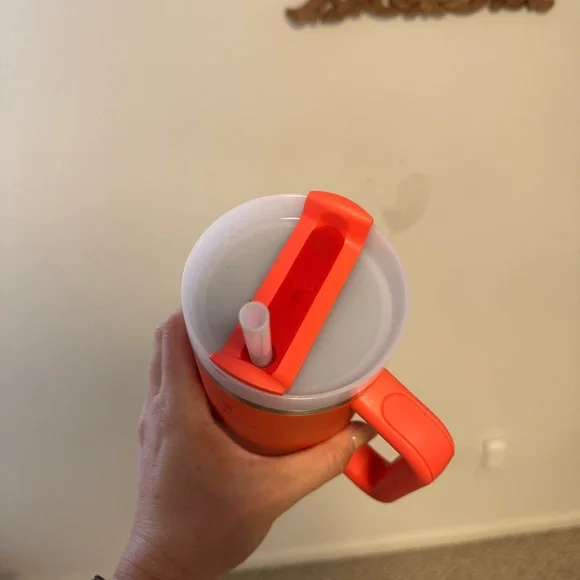 Stanley Vibrant Orange Travel Tumbler, 40oz - Picture 4 of 7